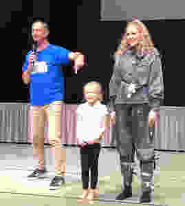 Demonstrating and promoting progression in dance