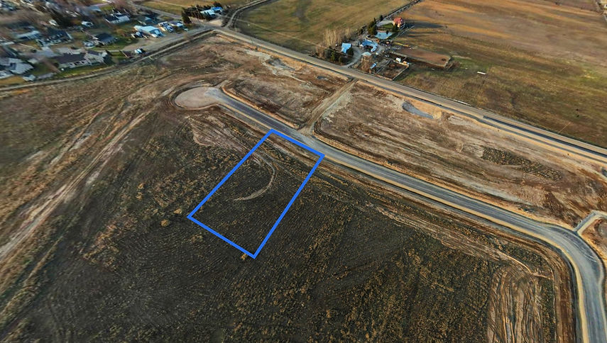 Lot 8