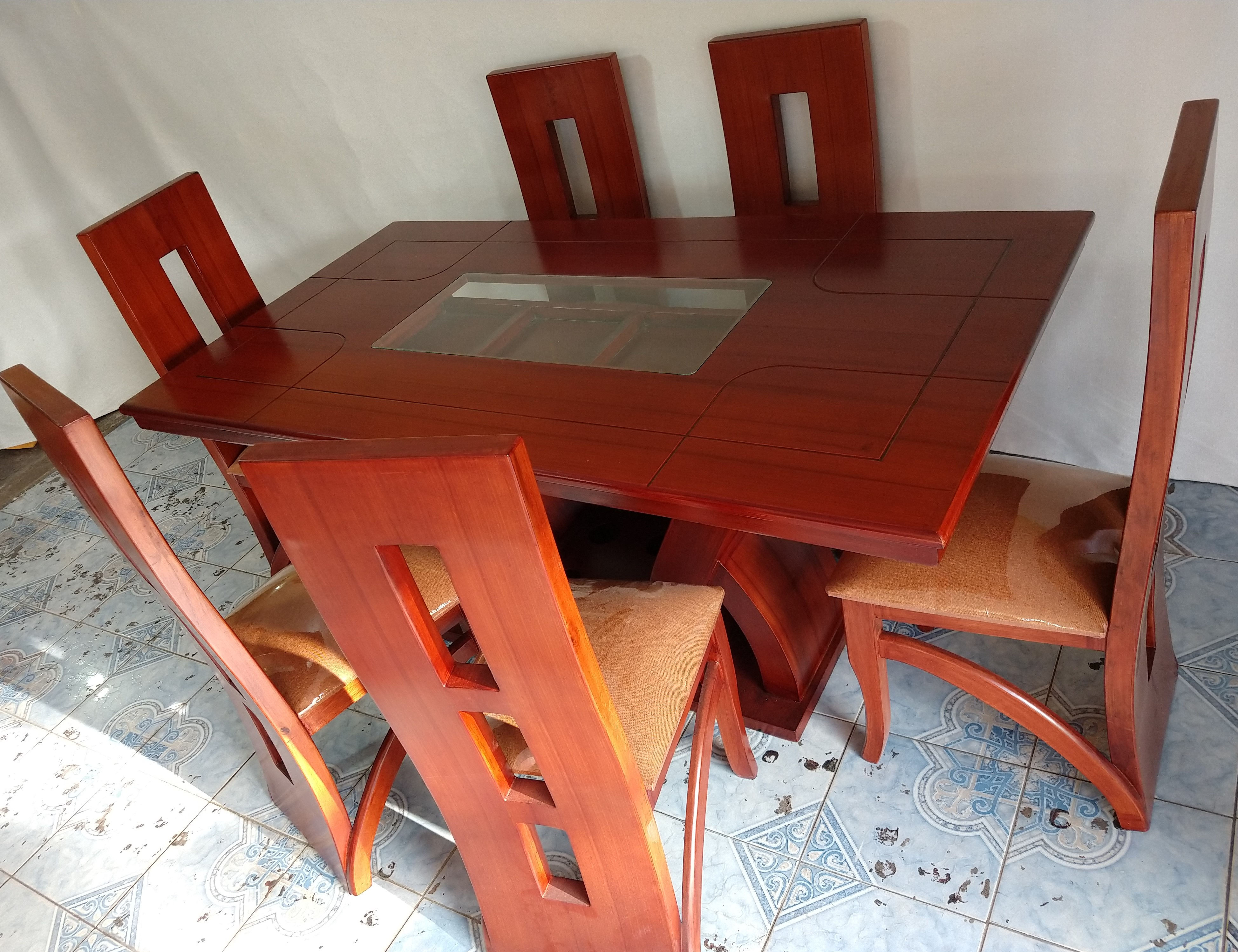 Juego De Comedor De 6 Puestos, Tablero De Madera + 6 Sillas + Envió Gratis