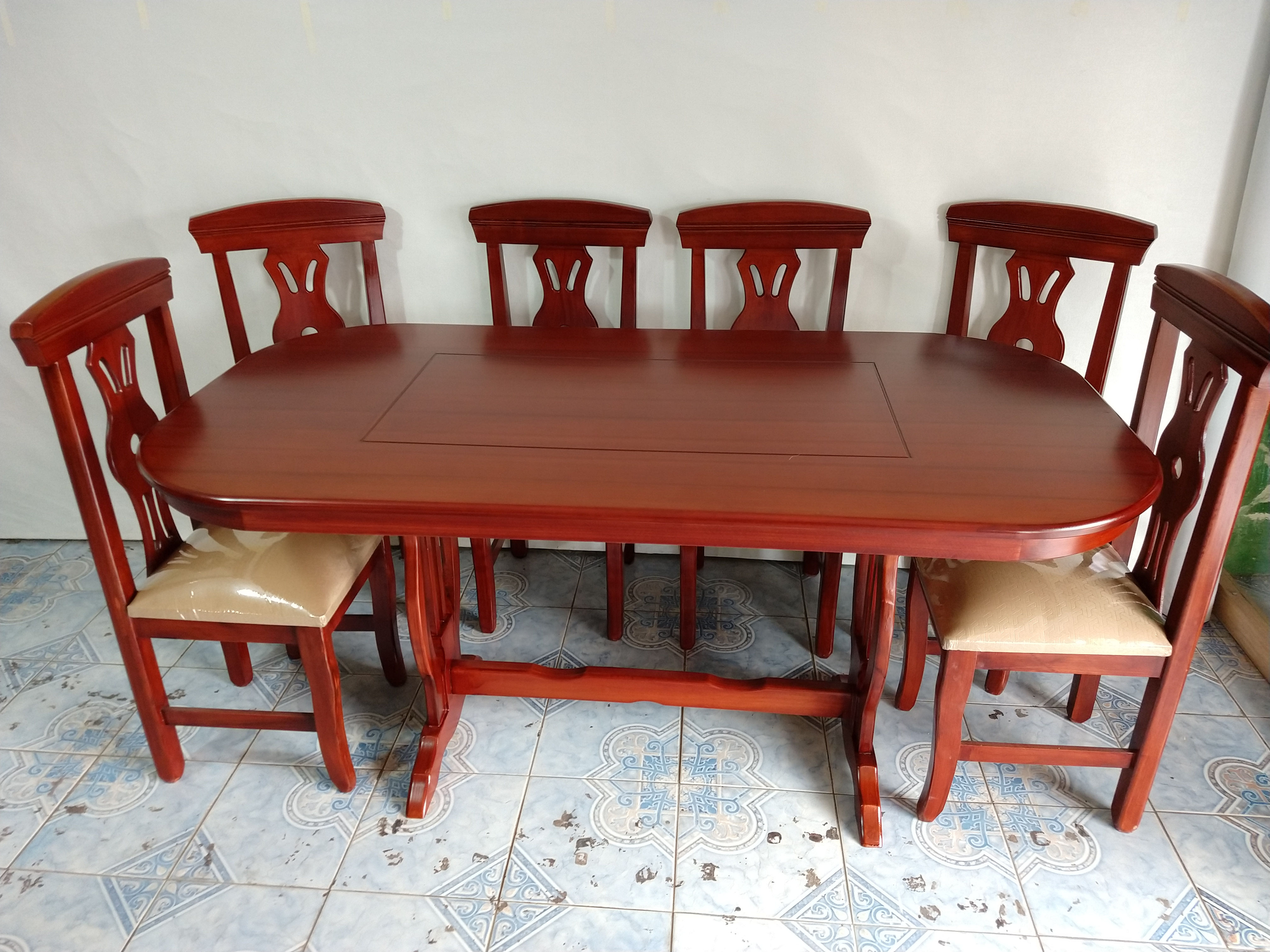 Juego De Comedor De 6 Puestos, Tablero De Madera + 6 Sillas + Envió Gratis