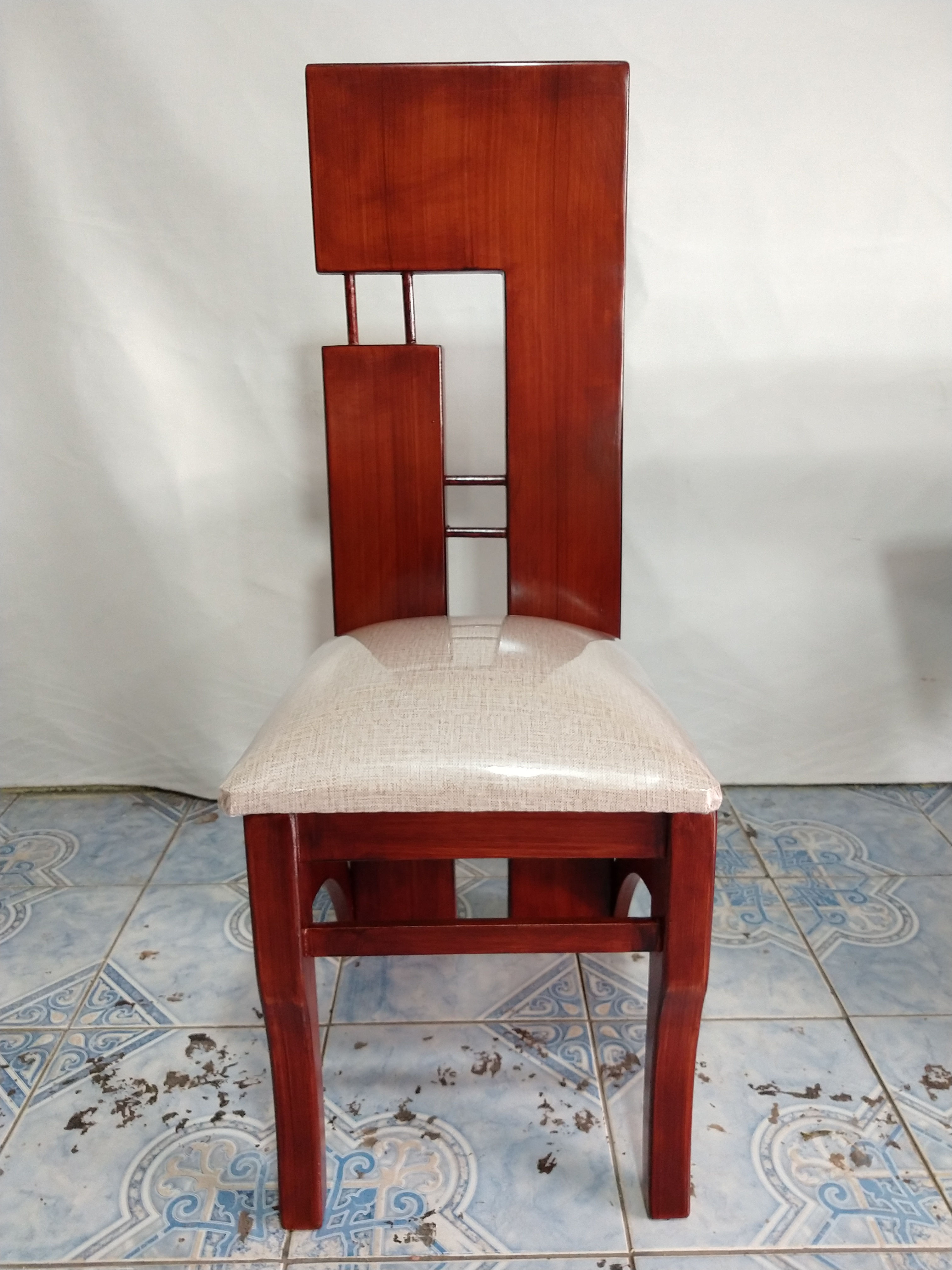 Silla Lineal Para Comedor De Madera