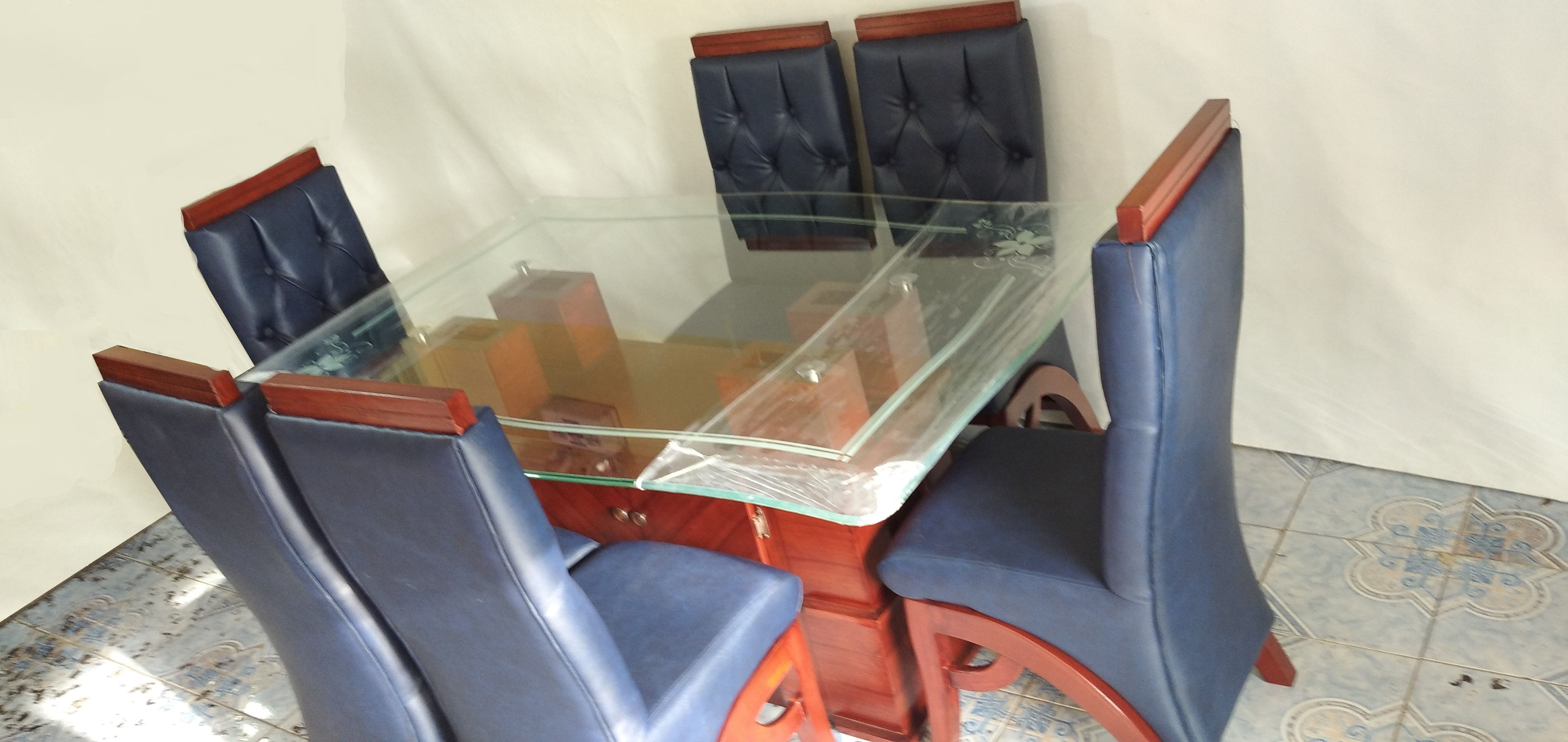Juego De Comedor De 6 Puestos, Tablero De Vidrio + 6 Sillas + Envió Gra