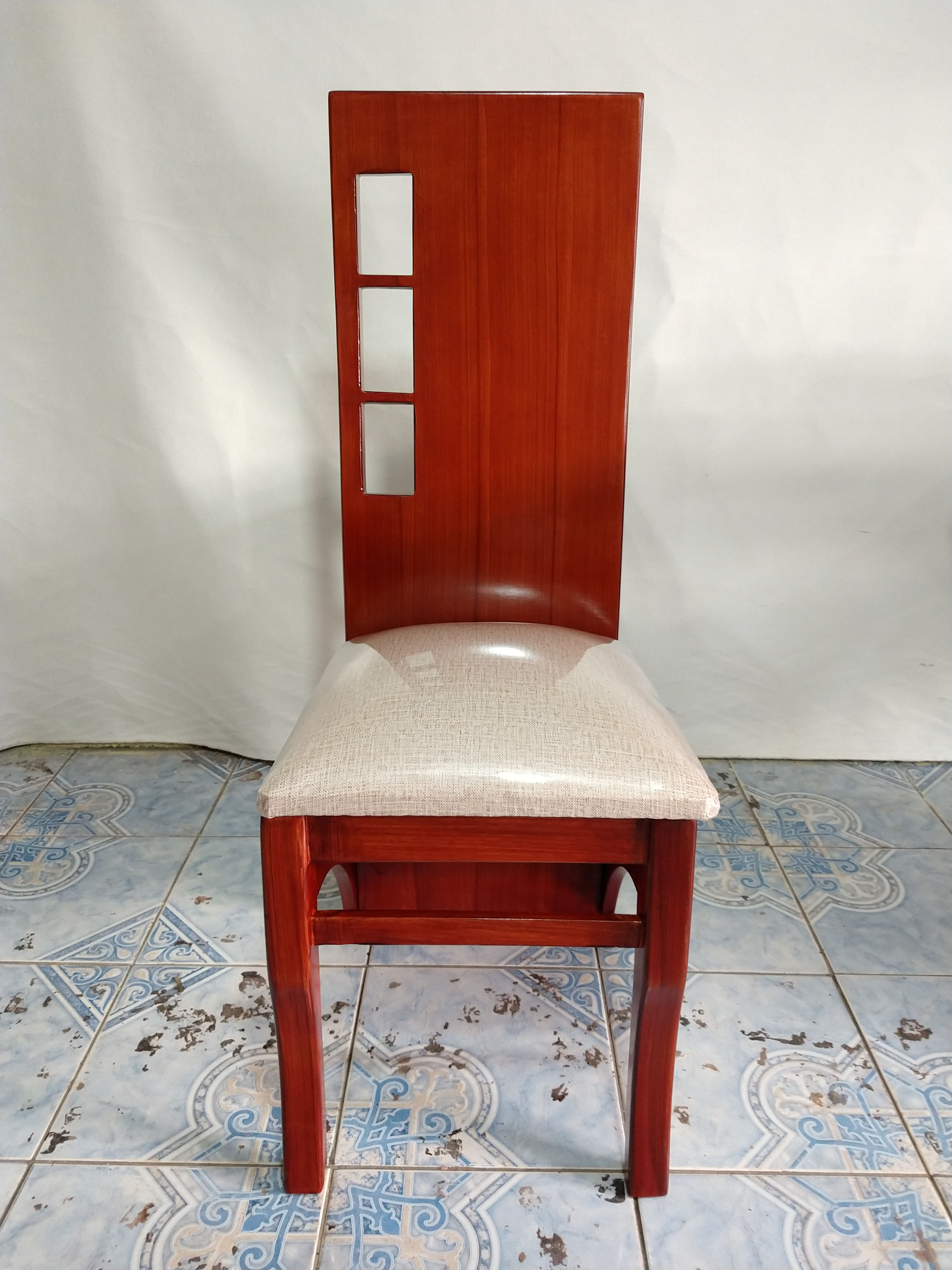 Silla Lineal Para Comedor De Madera