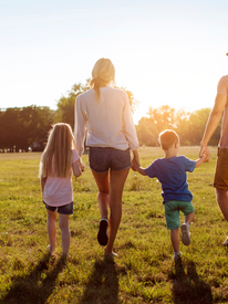 El papel de los padres durante el proceso psicoterapéutico infantil.