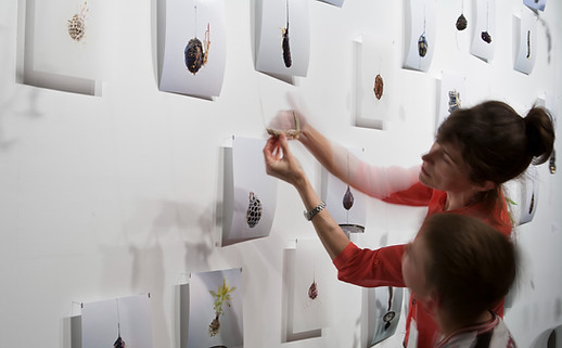EvelyneBouchard_InstallationUQAR_ImageMCHamel_edited.jpg
