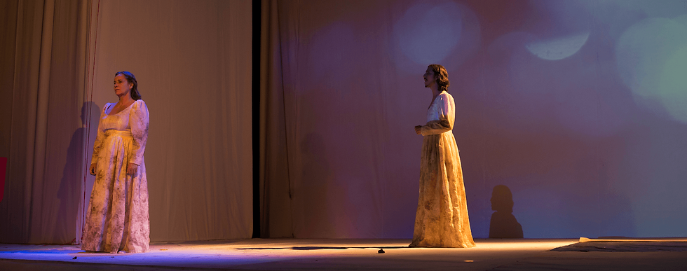 Ella en Shakespeare 1.png