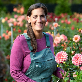 Dreamland Flower Farm _ Merrie Portrait & Branding Shoot-327.jpg