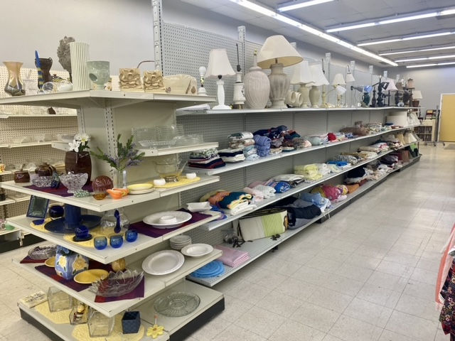 Lamps & linens