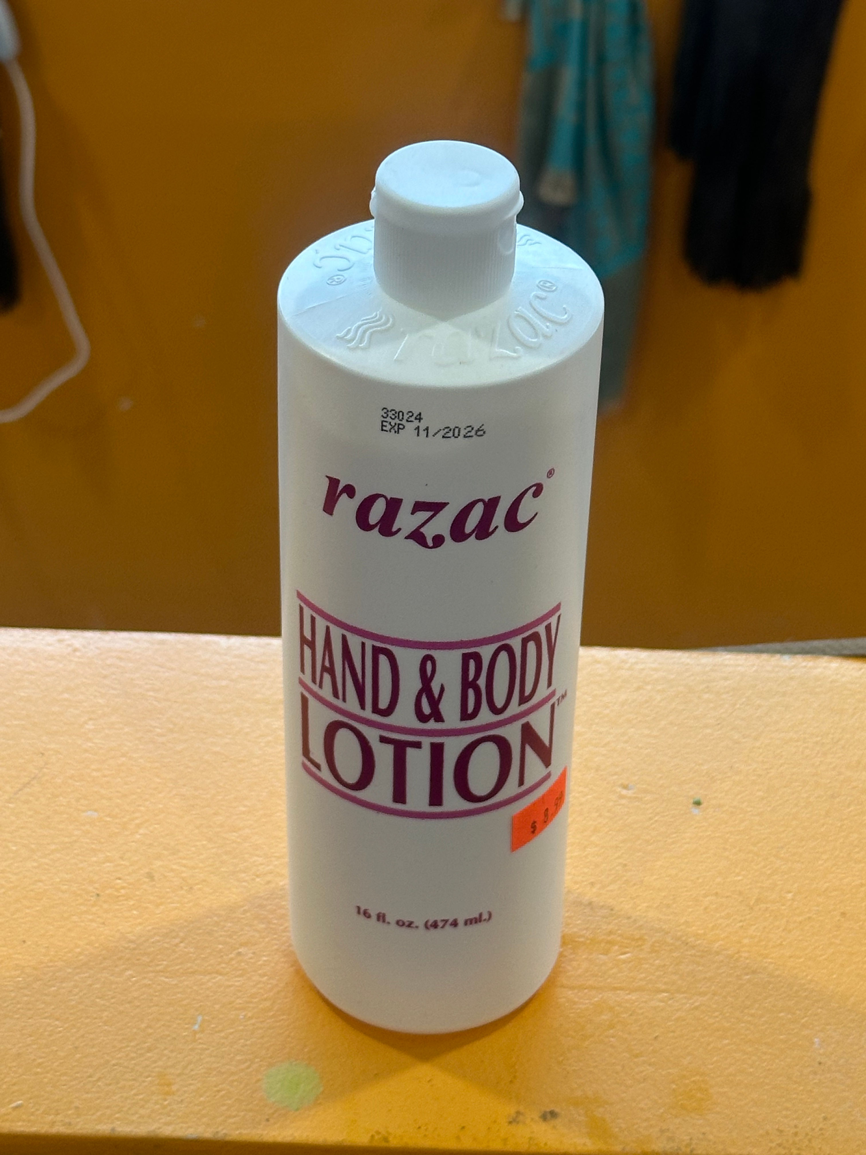 Razac Hand & Body Lotion 474 ml