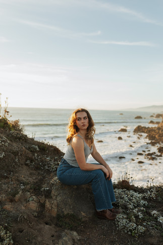 bodega bay cliff side beach senior portraits