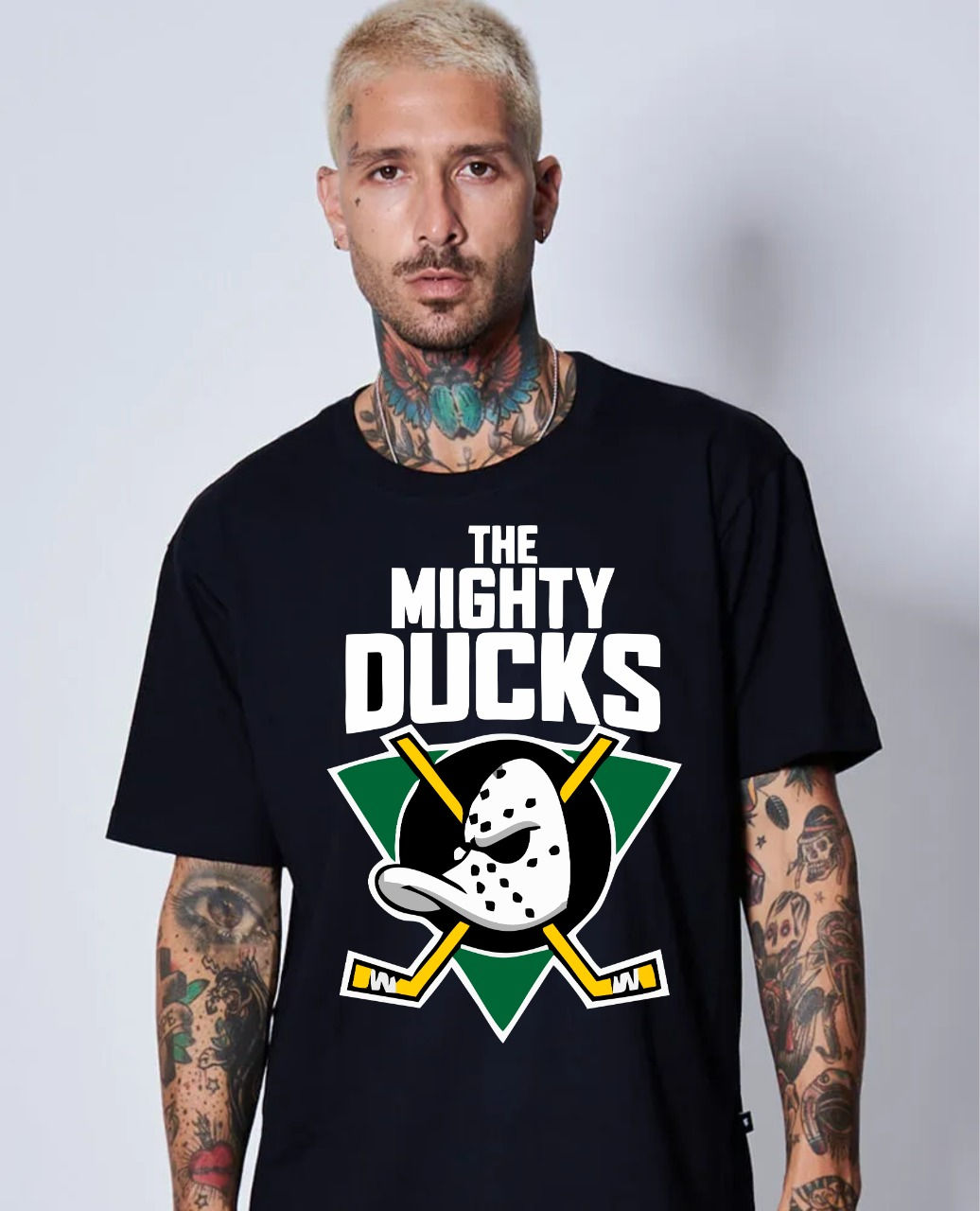 Camiseta The Might Dukcs
