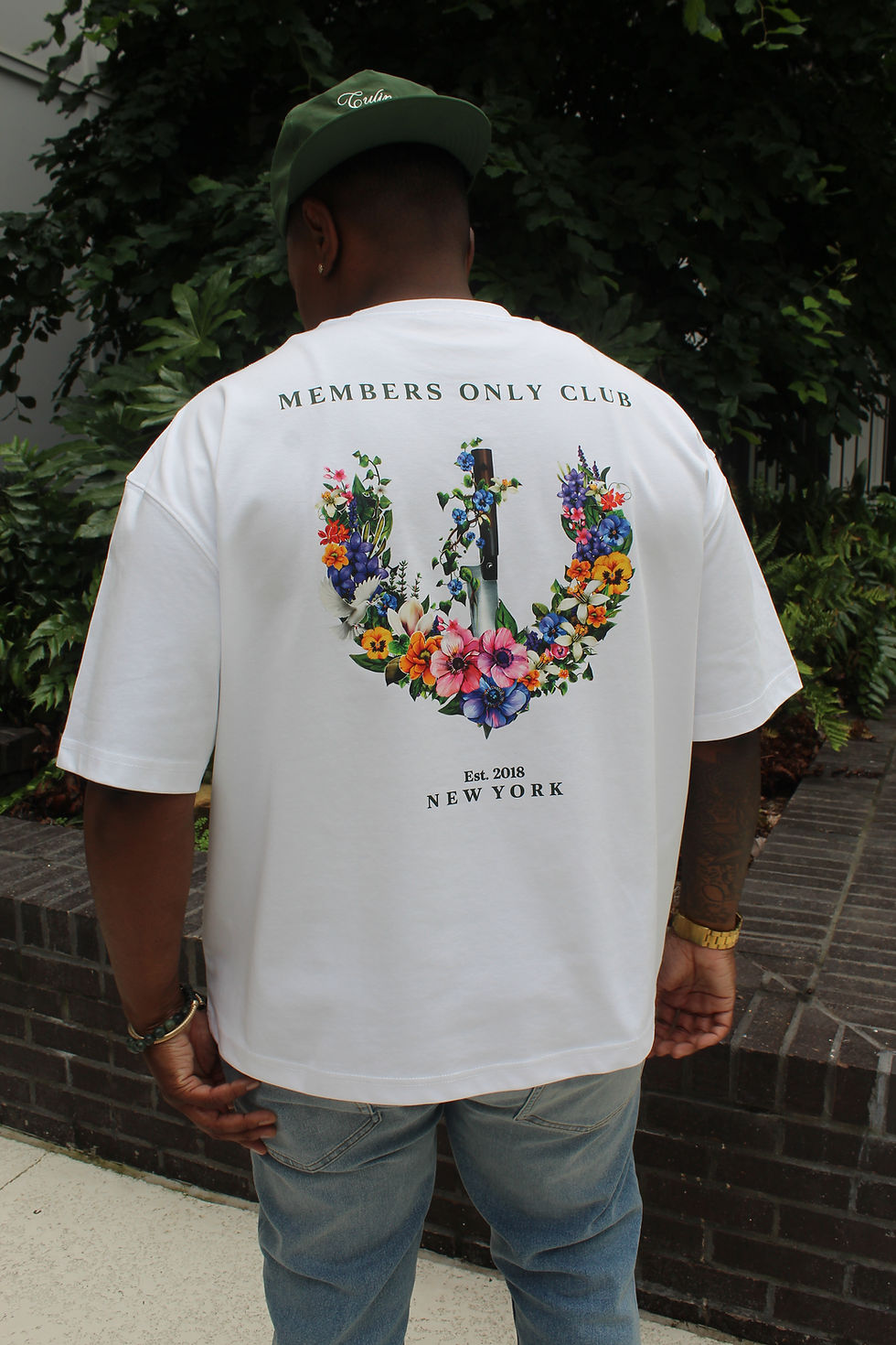 Thumbnail: Members Only