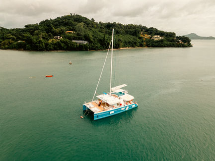 Catamaran, Sail boat