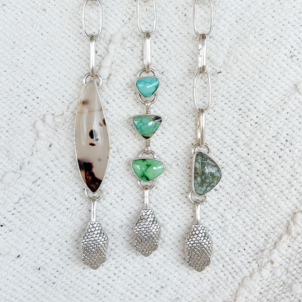 Thumbnail: SNAKE NECKLACE no. 004