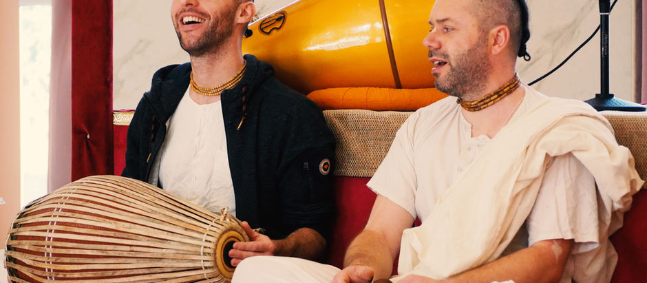 108. Vyasapuja of Om Vishnupad Sri Srimad Bhakti Vaibhav Puri Goswami Maharaj