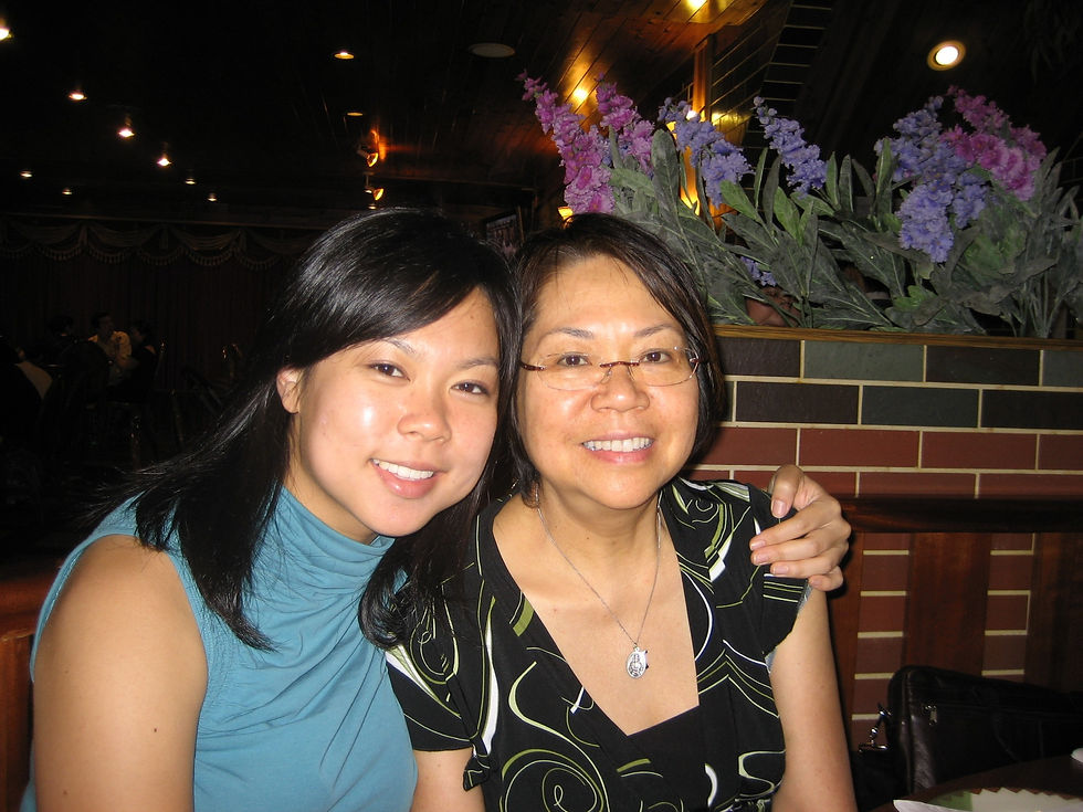 Kelly Kao and her mother
