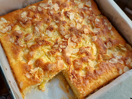 Pineapple coconut cake