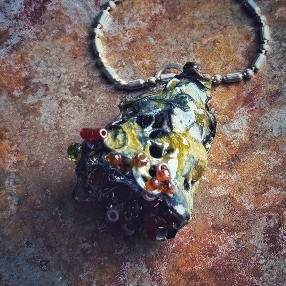 Collier cuivre émaillé
Artisan d'art
Jura