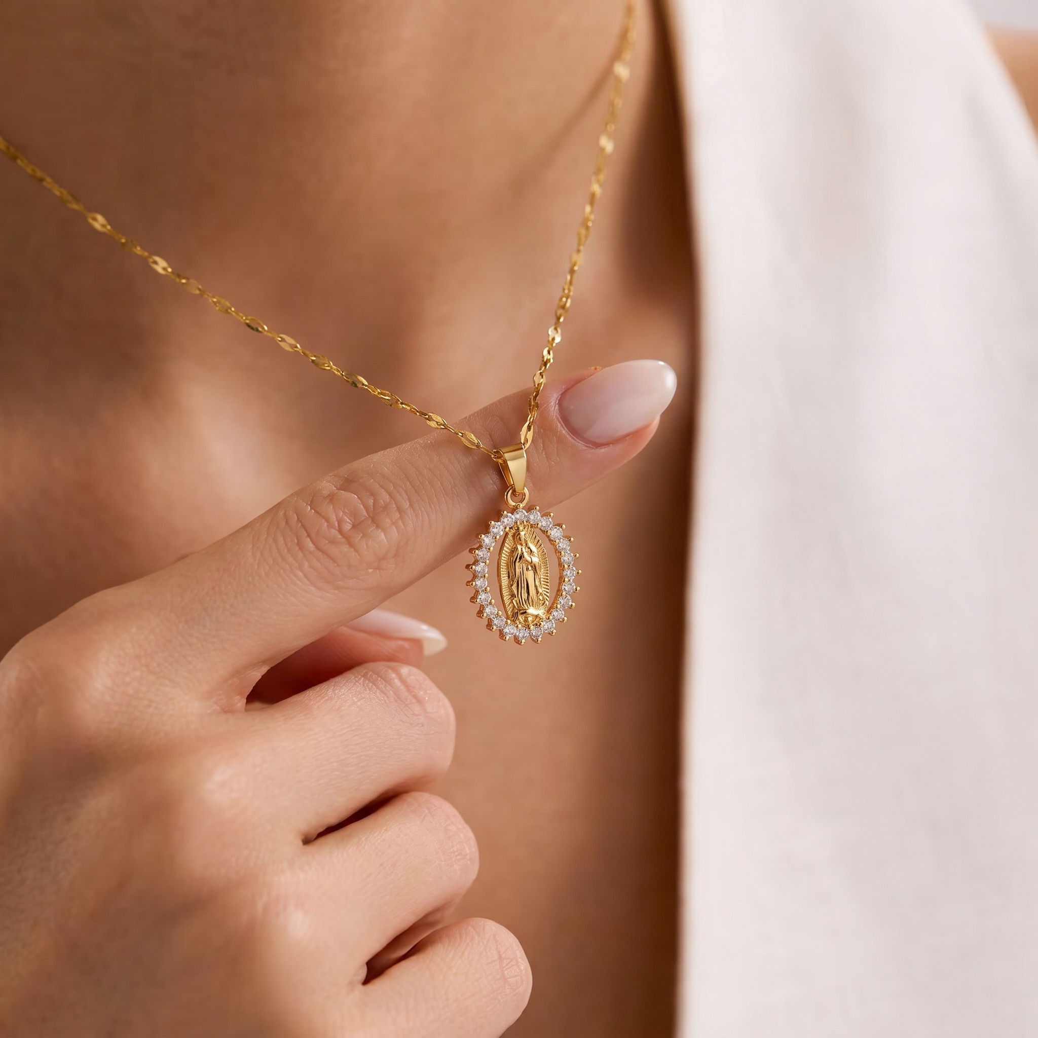 Celeste Dainty Necklace