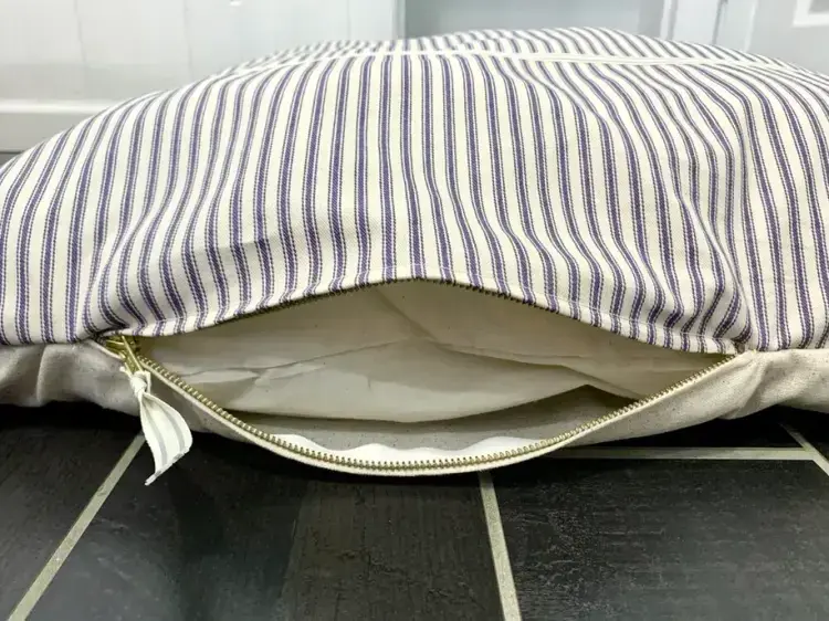 Thumbnail: zipper view of Farmhouse Navy Ticking Dog Bed