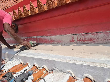 ความคืบหน้าของการซ่อมแซมหลังคาศาลาการเปรียญ