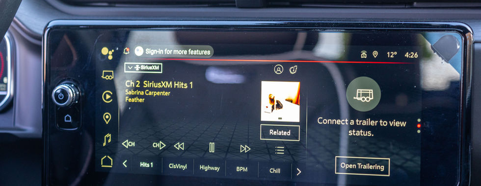 GMC Sierra 2500 HD AT4X AEV infotainment