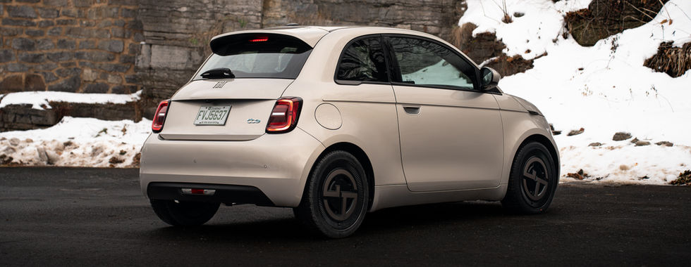 Fiat 500e Giorgio Armani rear 3/4 rear view