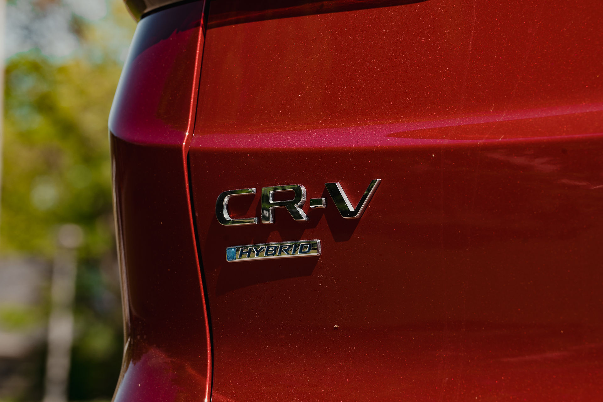 Honda CR-V Hybrid badge