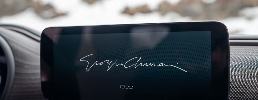 Fiat 500e Giorgio Armani infotainment