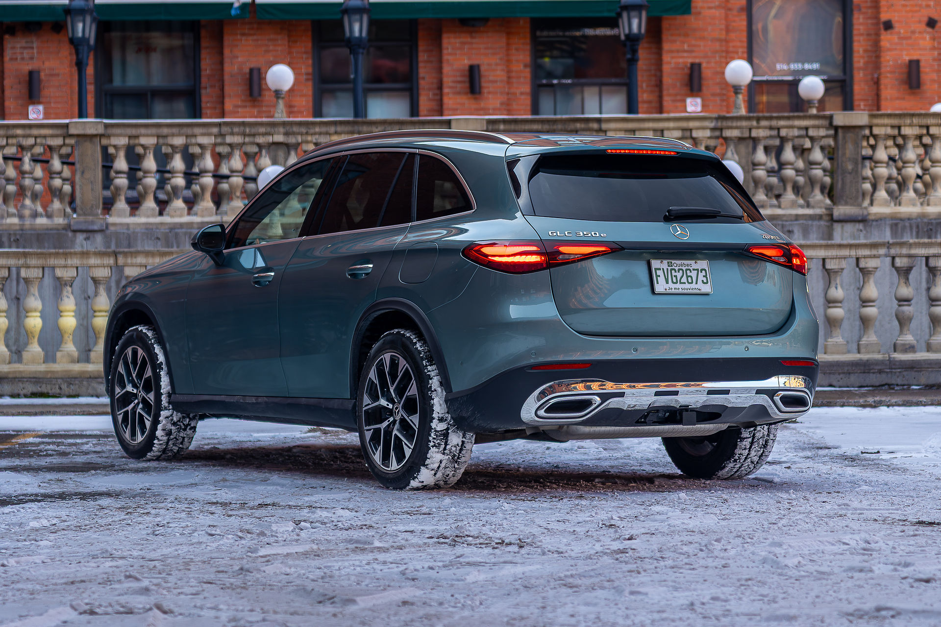Mercedes-Benz GLC 350e 3/4 rear shot