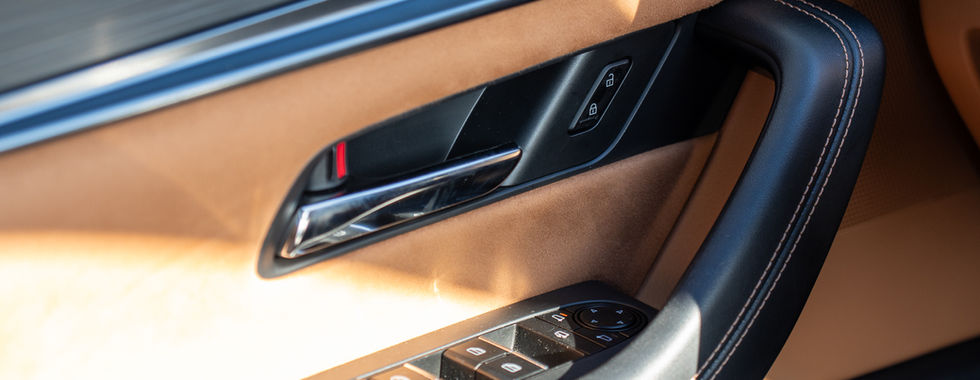 Mazda CX-70 window controls