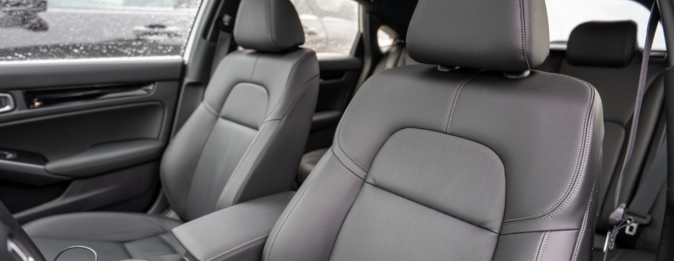 2026 Honda Civic Hybrid Hatchback - front seats
