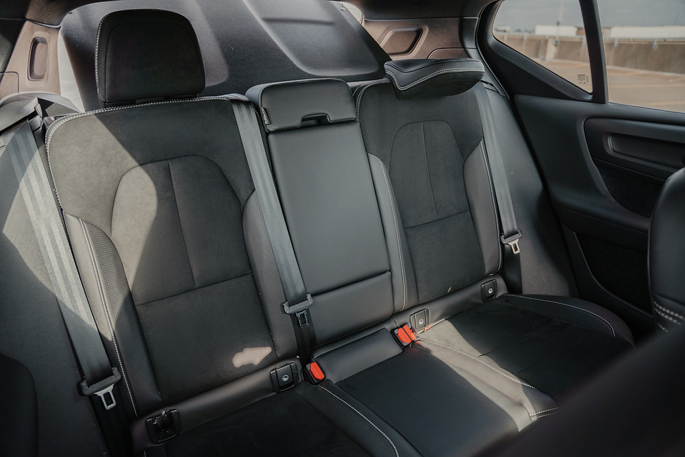 Volvo XC40 Recharge back seats