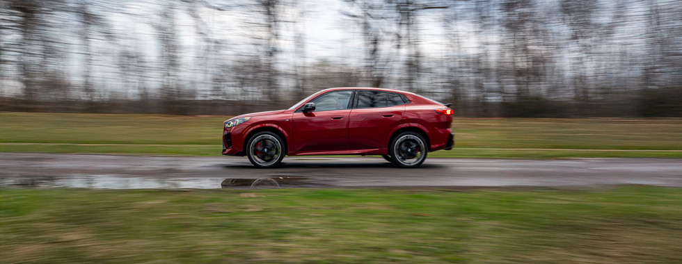 BMW X2 M35 rolling shot