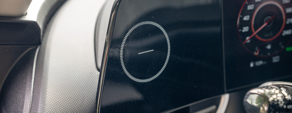 Hyundai Elantra Hybrid - Cluster