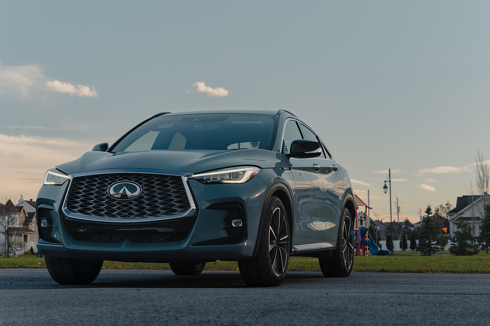 Infiniti QX55