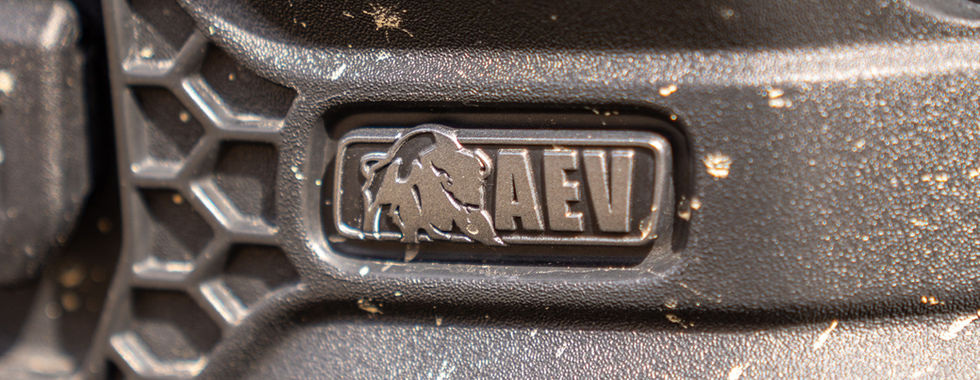 GMC Sierra 2500 HD AT4X AEV bumper logo