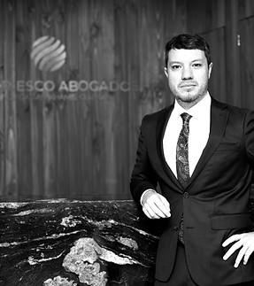 Silva Riesco Abogados_-69_edited_edited.