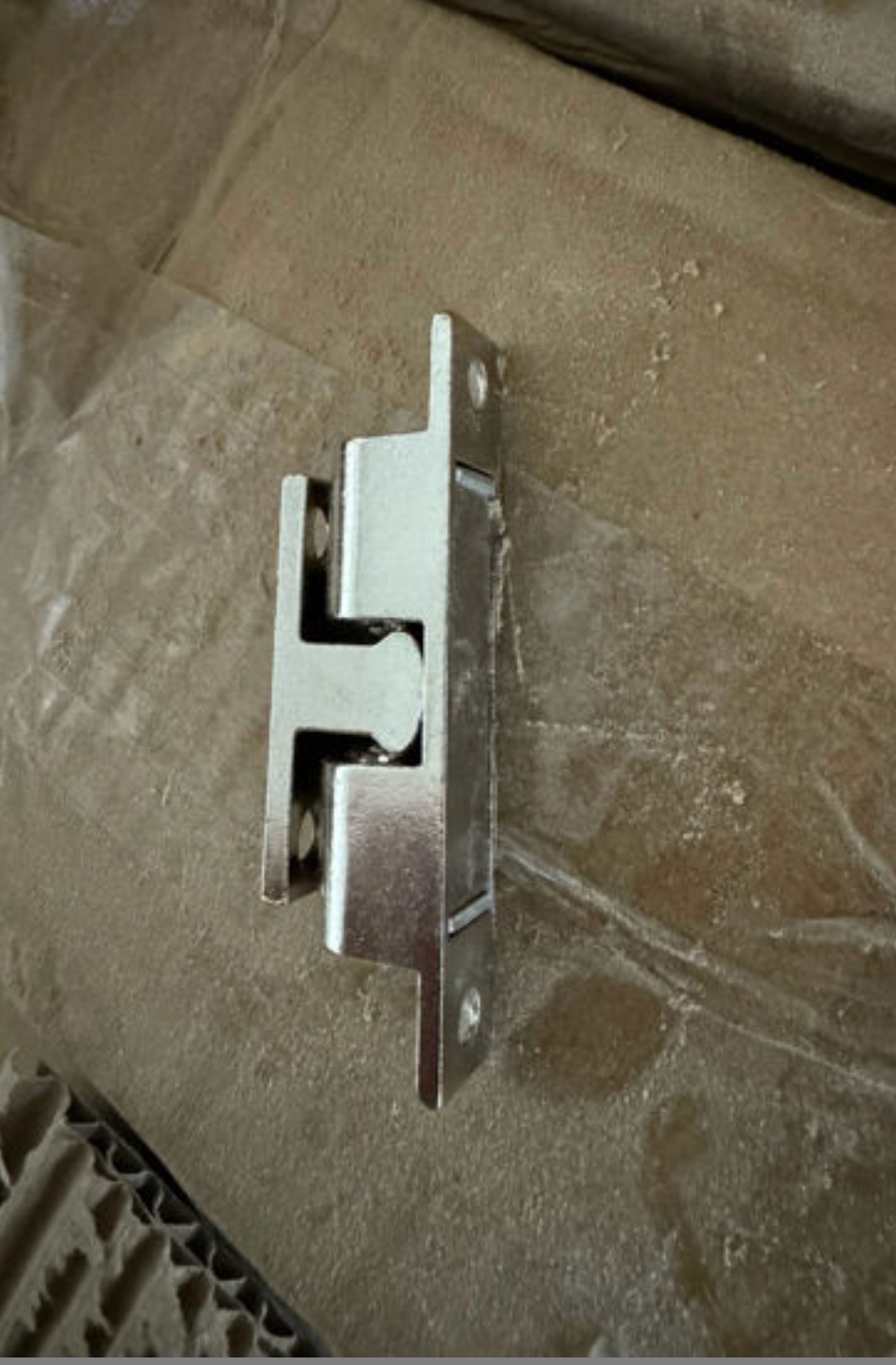 Thumbnail: ADA Front Panel-Latch 1