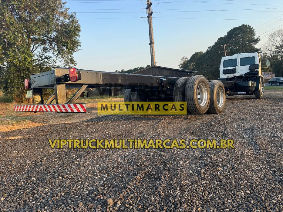 Miniatura: Ford Cargo 1721 Truck 6x2 ano 2003 Chassi Alongado - Motor Novo