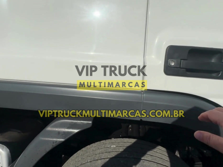 Miniatura: MERCEDES BENZ MB ATEGO 2429 BITRUCK 8X2 COM BAU SAIDER ANO 2013