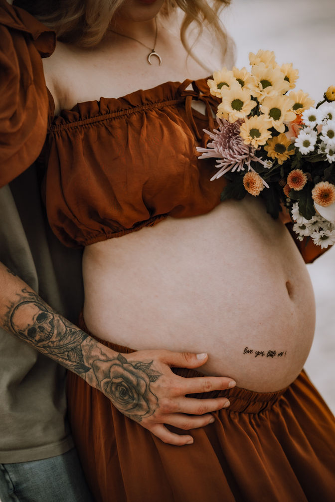 Madison Maternity Shoot Aug 2022-64.jpg