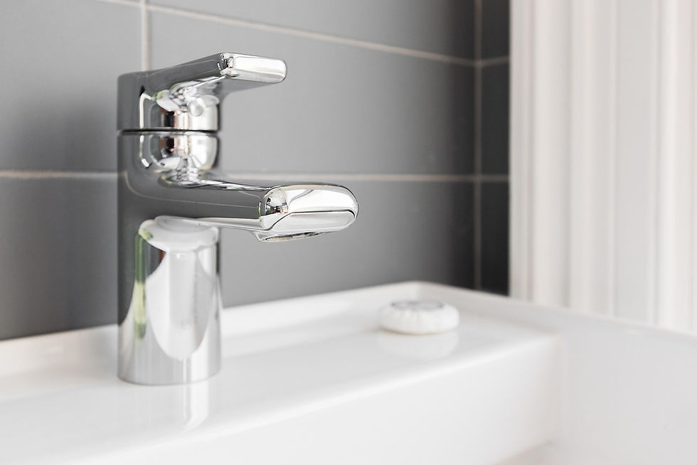 bathroom-8688132_1280.jpg