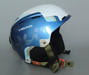 Airbrush malování lakování na lyžařskou / snowboardovou helmu Head pro dámy v metalických barvách s motivem květiny