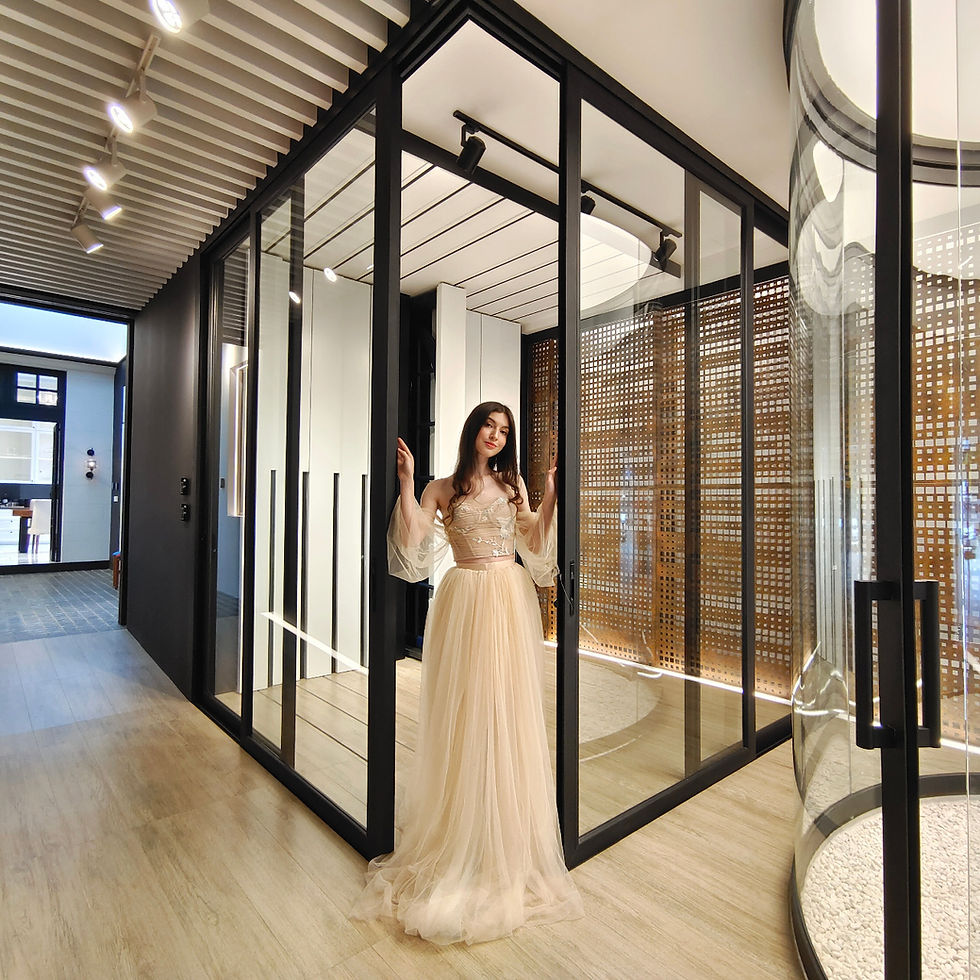 Astral Sliding Corner.jpeg