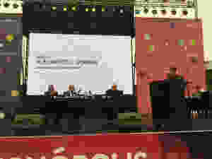 El Defensor del Pueblo de Lanús, el Dr. Alejandro Gorrini, expone su posición frente a los aumentos de tarifas en los servicios públicos durante la Audiencia Pública (15/11/2018)