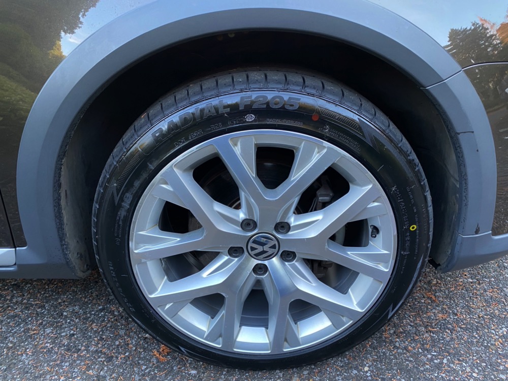 2012 Volkswagen JDM car for sale — photo 17 of 24