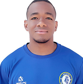 Retrato de jugador de fútbol en camiseta azul