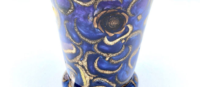 Pinecone with Acorns Vase