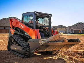 Upgrading Your Bobcat with Premium Rubber Tracks: Performance, Durability & Efficiency